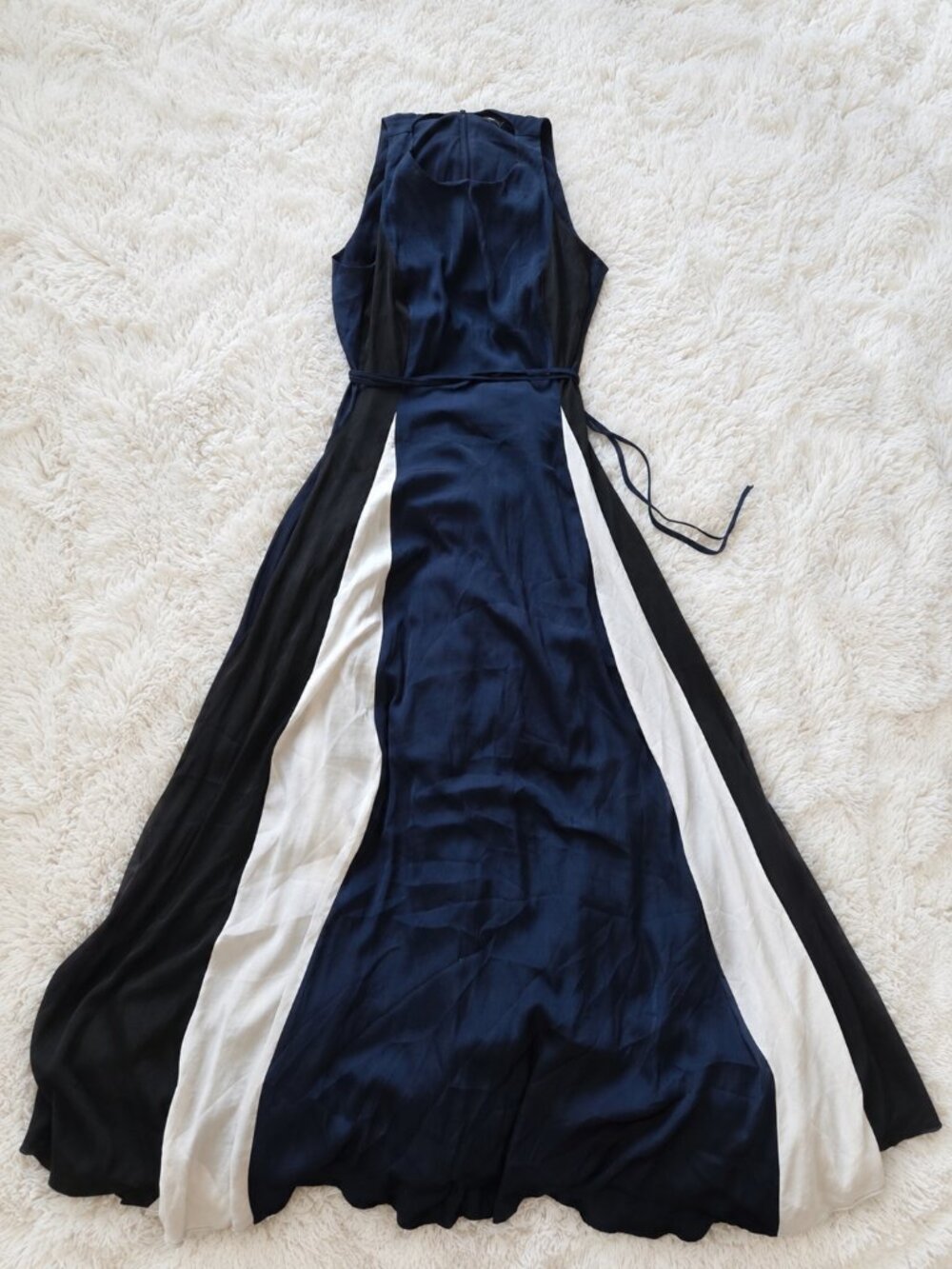 Banana Republic Navy Colorblock Satin Maxi Dress Size 6